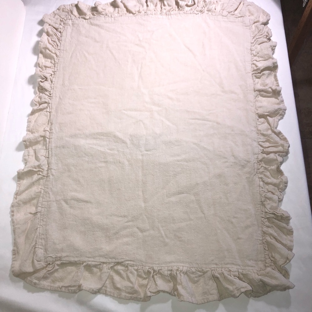 Simply Shabby Chic Pillow Sham, Linen/Rayon Blend, EUC, Ruffled edge,